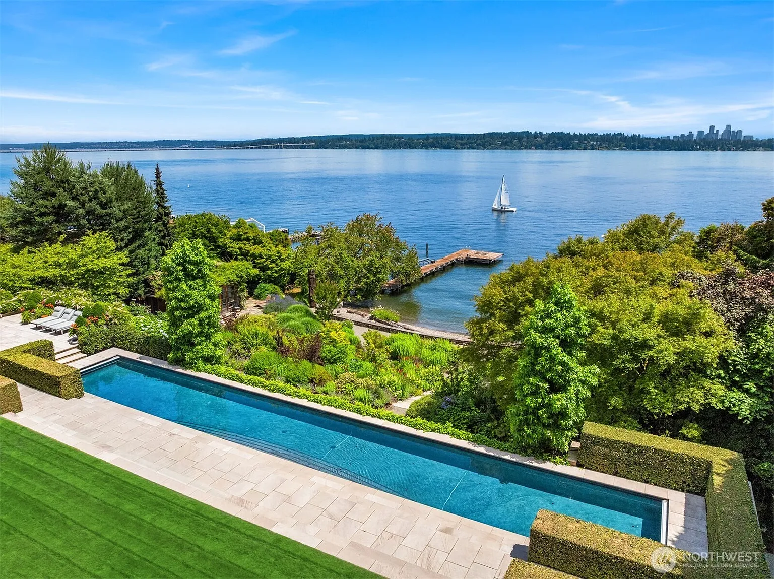The Evergreen Point Pavilion photograph 5